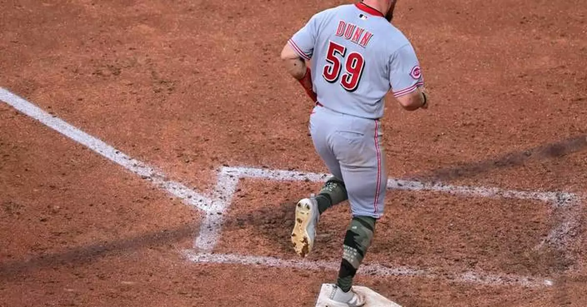 Martínez hits go-ahead, two-run homer, and Guardians beat Reds 7-4
