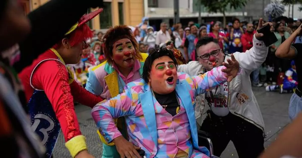 Clown Day in Peru, violence in Colombia and other top photos from Latin America and the Caribbean