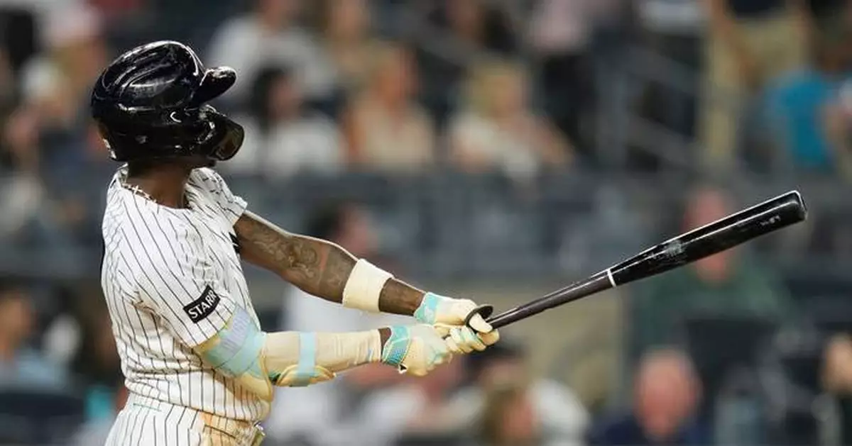 Bellinger, Chisholm hit 2-run homers in 7th-inning rally, Yankees hang on to top Blue Jays 7-6