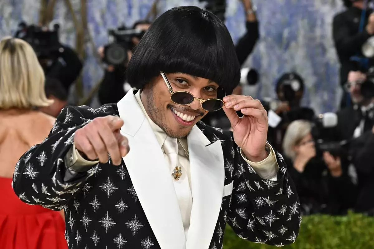 Anderson .Paak arrives at The Metropolitan Museum of Art's Costume Institute benefit gala celebrating the opening of the "Costume Art" exhibition on Monday, May 4, 2026, in New York. (Photo by Evan Agostini/Invision/AP)