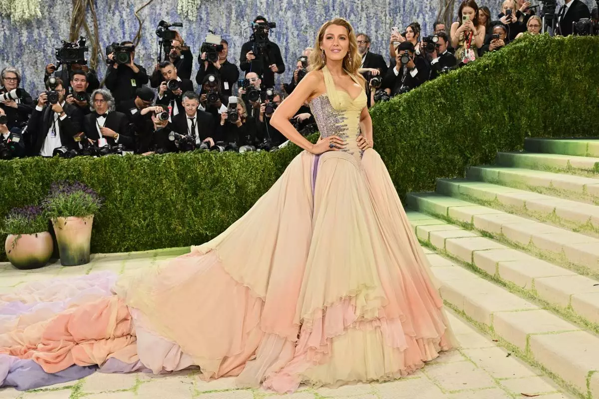 Blake Lively arrives at The Metropolitan Museum of Art's Costume Institute benefit gala celebrating the opening of the "Costume Art" exhibition on Monday, May 4, 2026, in New York. (Photo by Evan Agostini/Invision/AP)