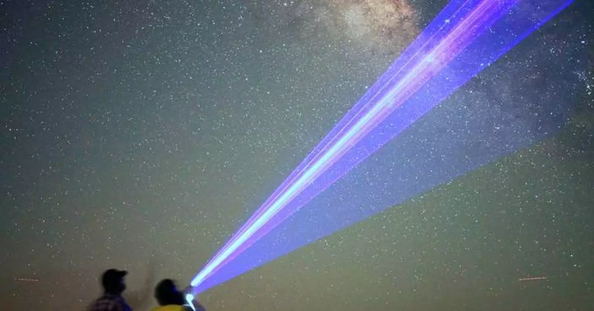 A trip to the United Arab Emirates' darkest spot reveals a rare view of the Milky Way