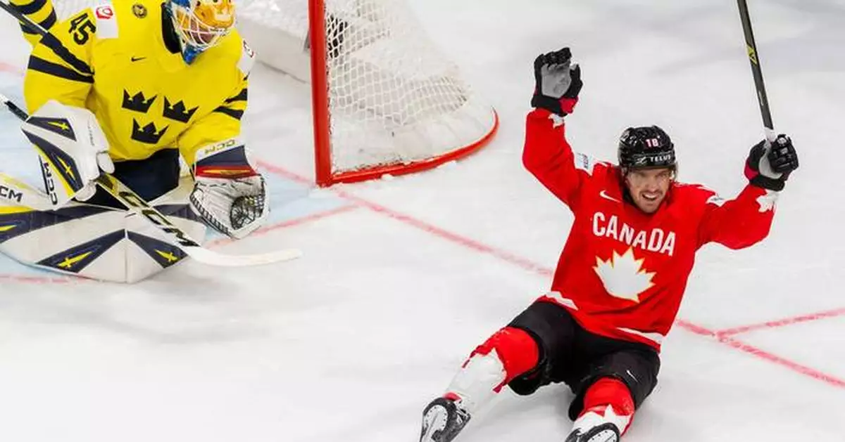 Canada holds off Sweden to open ice hockey worlds