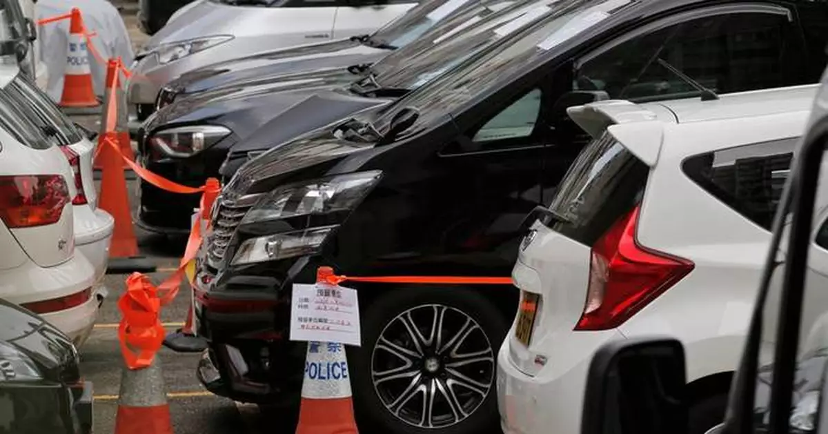 Hong Kong proposes issuing 10,000 permits for drivers on ride-hailing apps like Uber