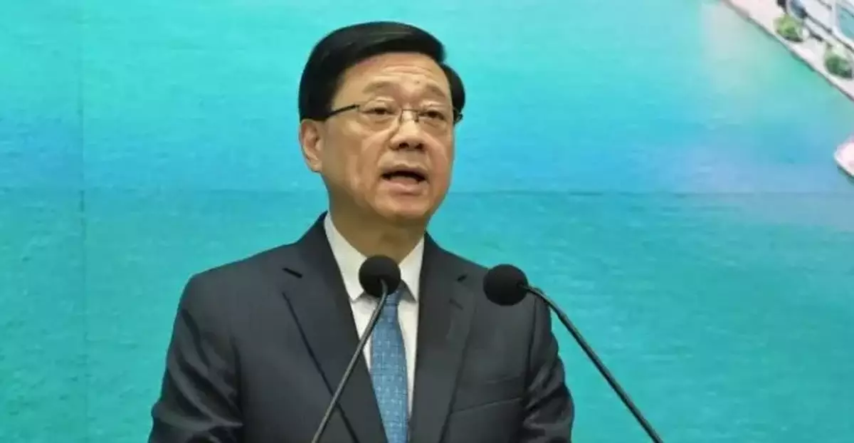 Chief Executive Discusses US-China Relations and Hong Kong's Ride-Hailing Regulations Before Executive Council Meeting