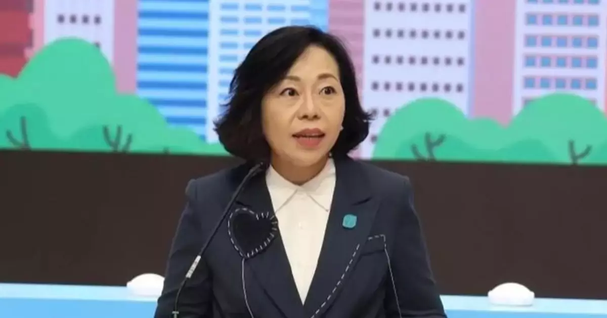 Miss Alice Mak to Attend APEC Women and Economy Forum in Shanghai Tomorrow