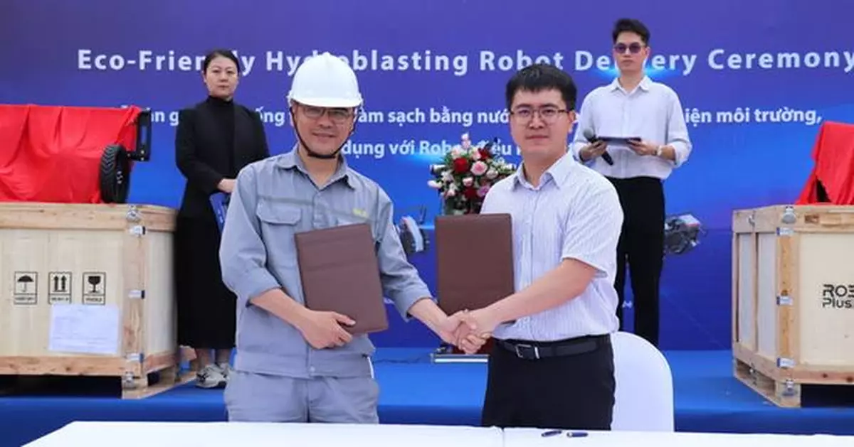 RobotPlusPlus Delivers Eco-Friendly Hydroblasting Robots to NOSCO Shipyard in Vietnam