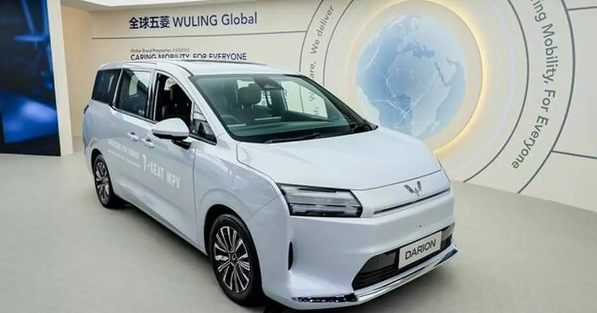 Global Media Visits Wuling: SGMW Beijing Auto Show Overseas Brand Event Concludes Successfully