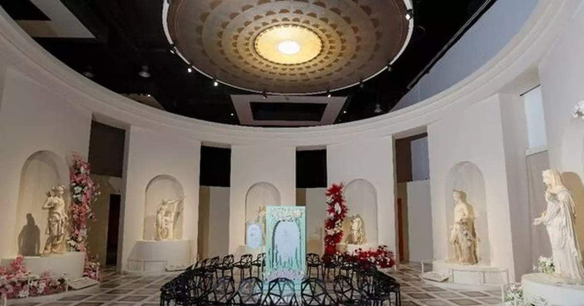 Aphranel Hosts "The Poetics of Time" Cultural Forum at Rome Exhibition in Shanghai