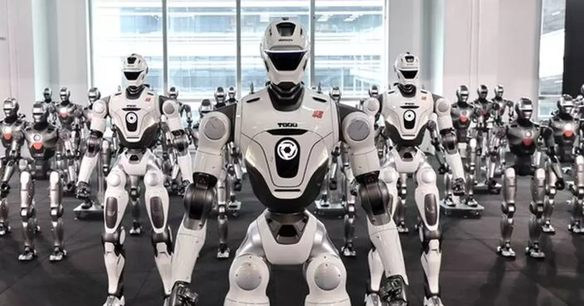EngineAI Launches Shenzhen Intelligent Manufacturing Base as First Batch of T800 Humanoid Robots Roll Off the Production Line to Begin Mass Delivery