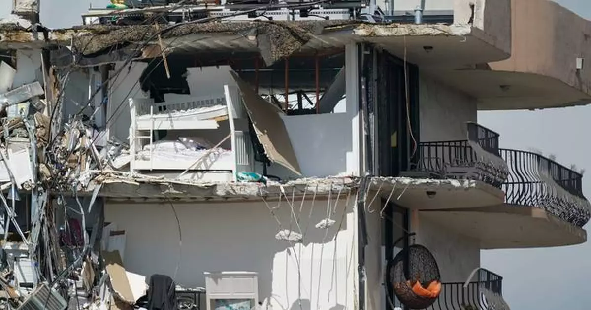 A deadly collapse at a Florida condo happened slowly over several weeks, probe finds