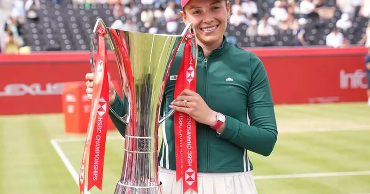 Vekic wins Queen's Club final in straight sets to deny dream title for Raducanu