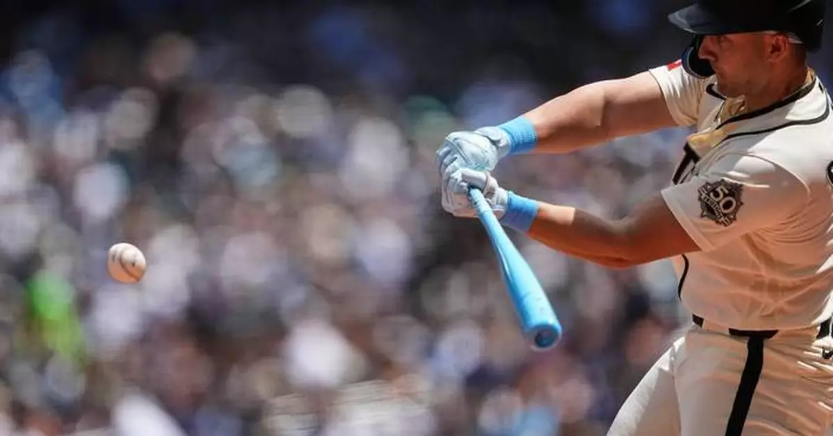Canzone homers, Gilbert allows 3 hits and Mariners beat Red Sox 3-1