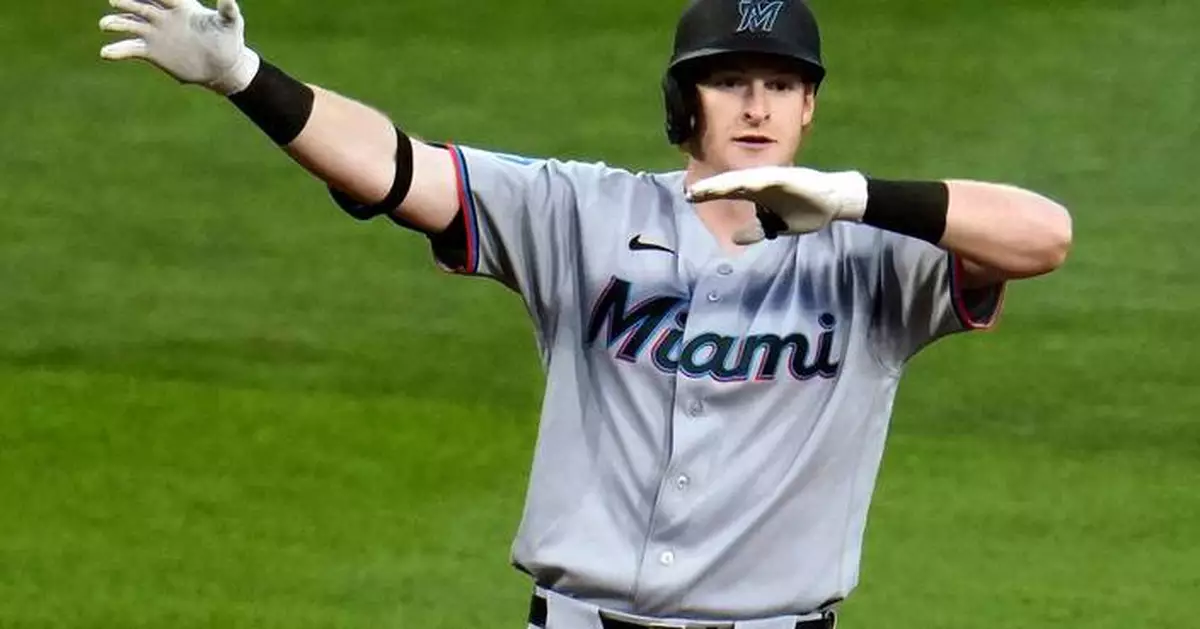 Marlins beat the Pirates 8-3 for their 6th straight victory