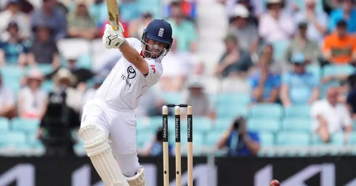 Duckett leads counterattack as England reaches 73-1 at tea in reply to New Zealand's 438