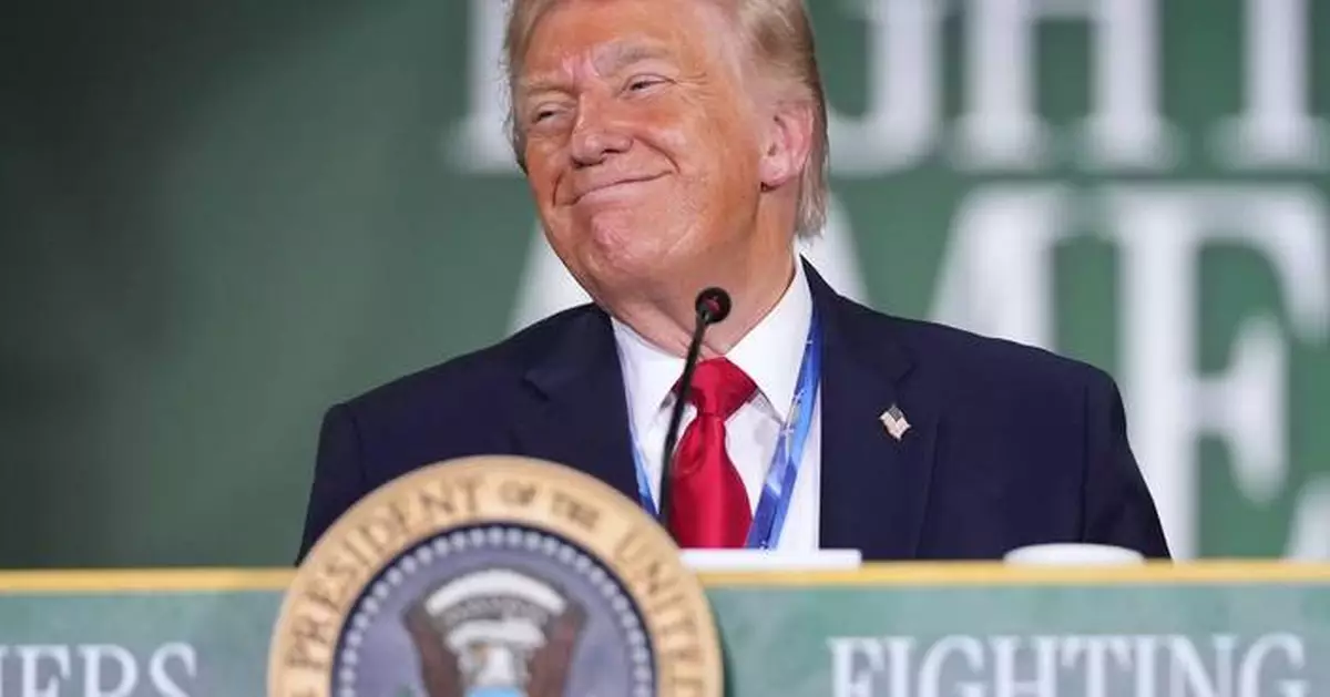 Trump administration warns more than 500 hospitals to provide more price information or face fines