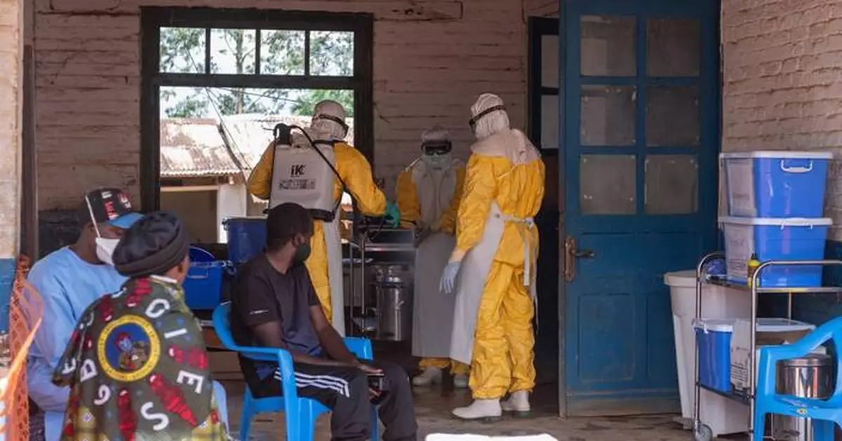 Congo's Ebola outbreak rises to 100 deaths out of 550 cases after a month