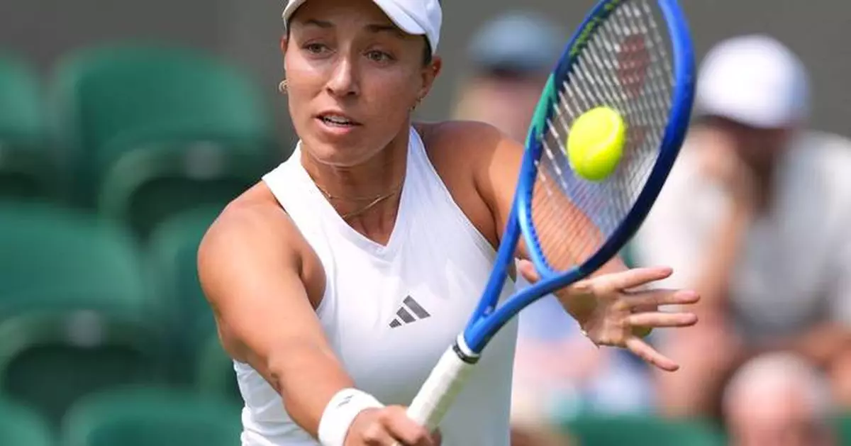 Play is underway in ideal conditions on the opening day of Wimbledon