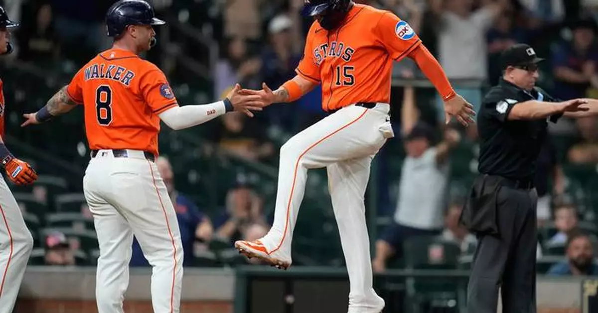 Smith has tiebreaking 2-run triple in 8th to help the Astros beat the Pirates 11-9