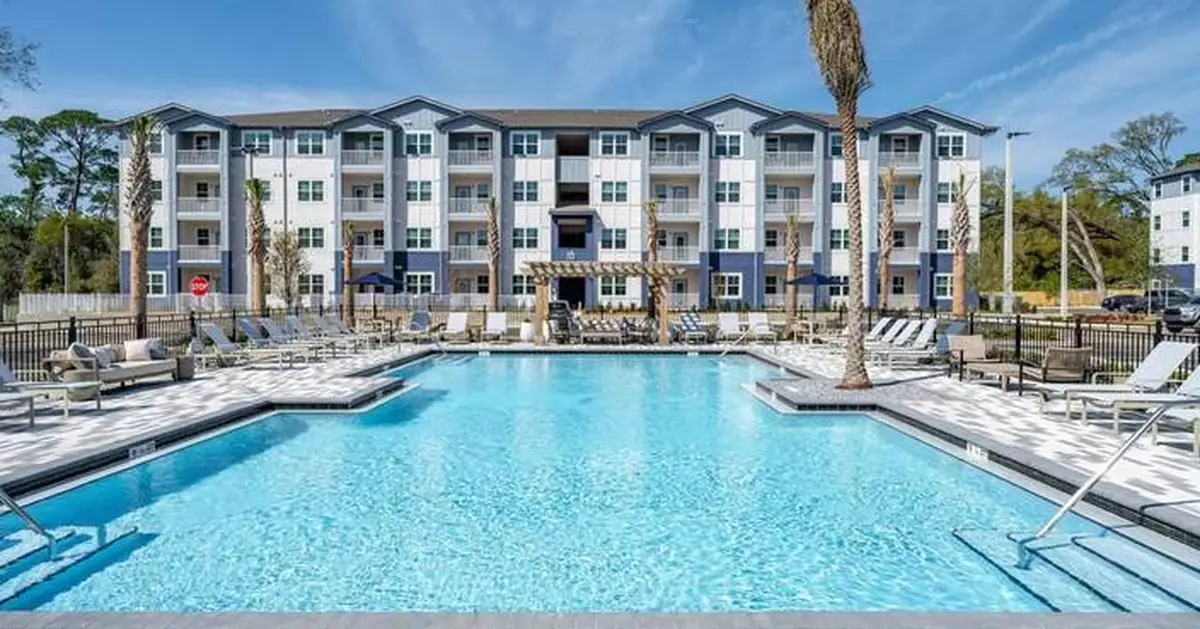 Walker &amp; Dunlop Arranges $223 Million Bridge Financing for Multifamily Portfolio