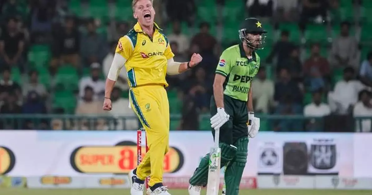 Nathan Ellis shines as Australia beats Pakistan by 41 runs to level ODI series