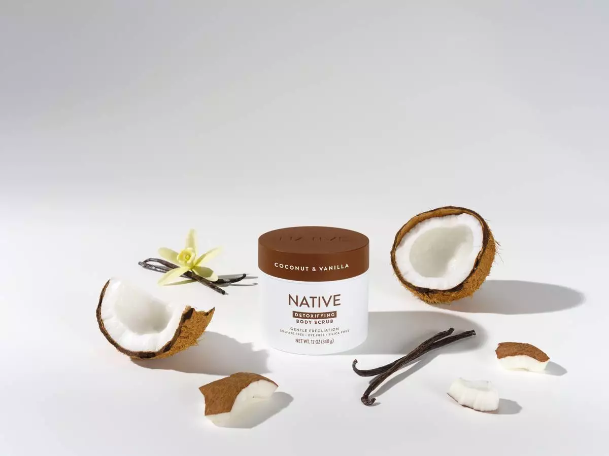 Native Coconut & Vanilla Body Scrub.