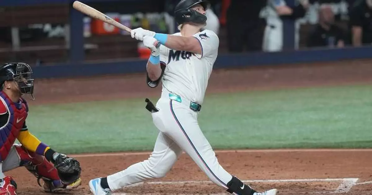 Stowers, Caissie homer in the Marlins' 8-0 victory over the Diamondbacks