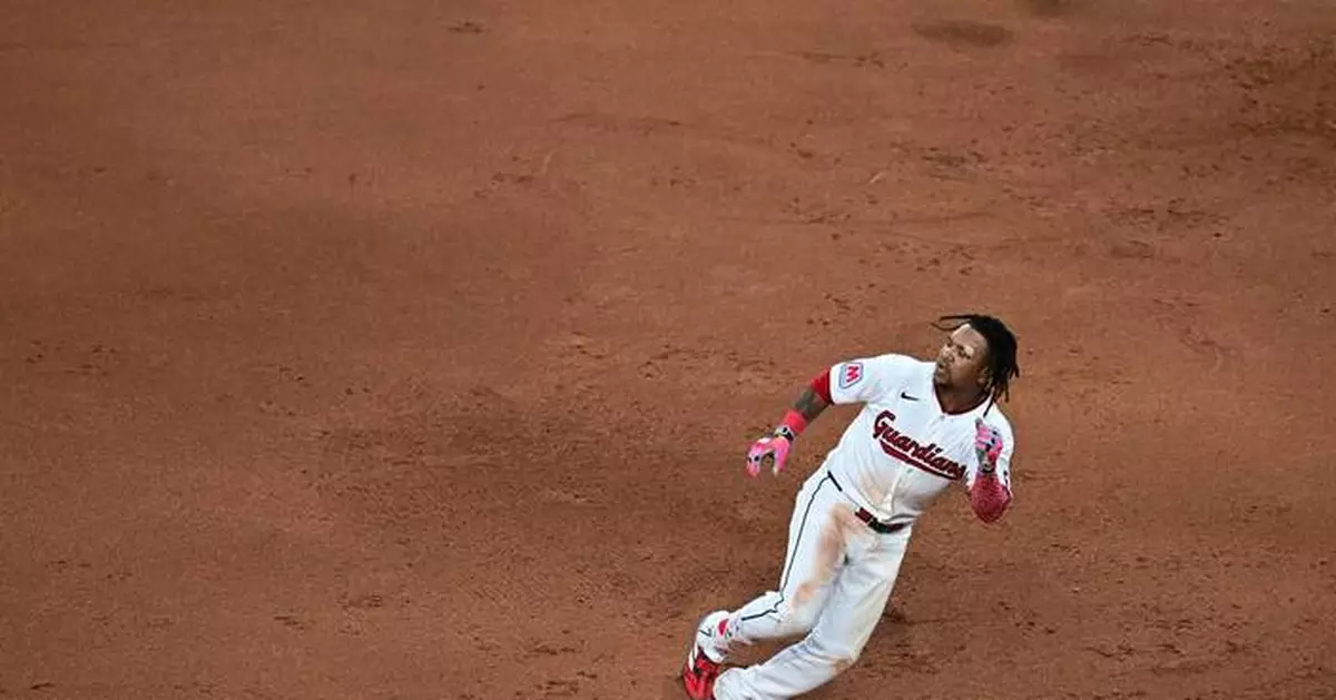 Guardians star 3B José Ramírez breaks bone in hand during win over Tigers, All-Star out indefinitely
