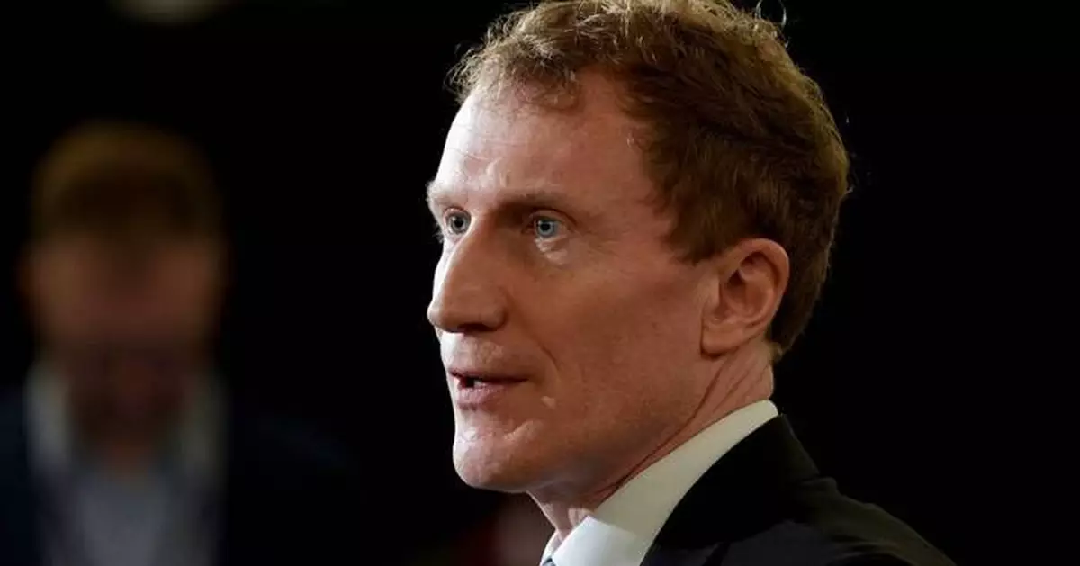 Canadian government tells regulator to back off on charging streamers like Netflix more