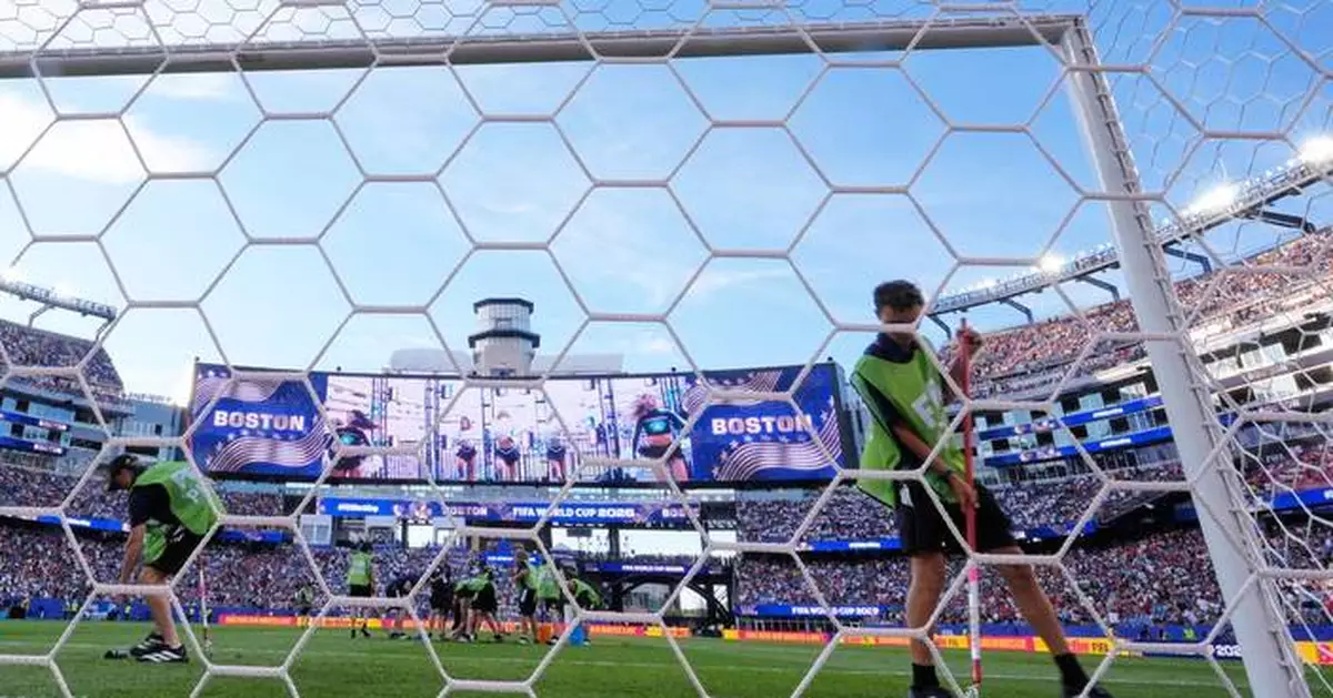 Sprinkler malfunctions at halftime of Iraq-Norway World Cup match at Gillette Stadium