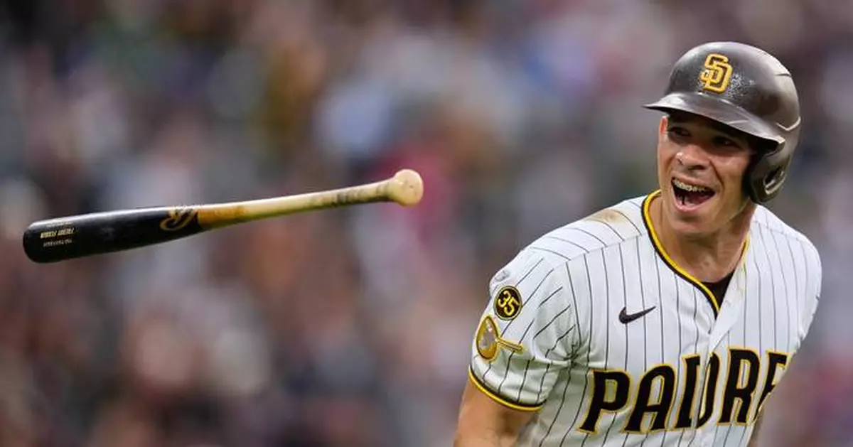 Padres rally for 6-2 win after the Reds botch 3 straight bunts in the 7th inning