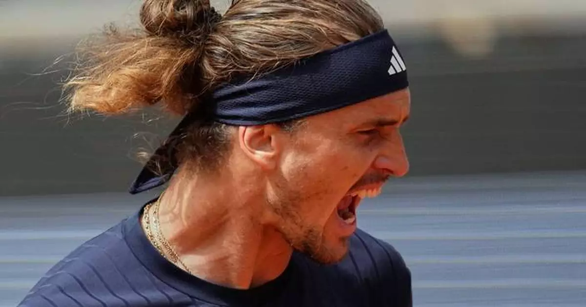 Zverev beats Mensik in French Open semifinals and will face Cobolli for elusive Grand Slam title
