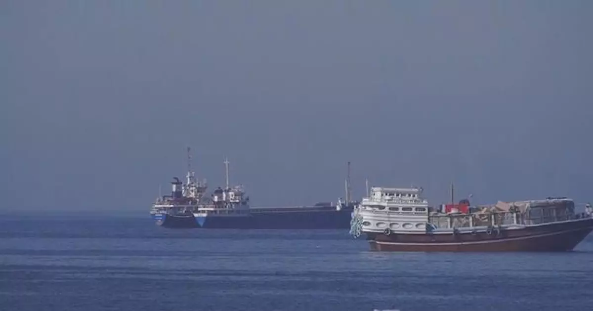 Iran to conduct mine clearance in Hormuz Strait alone, advising France not to meddle