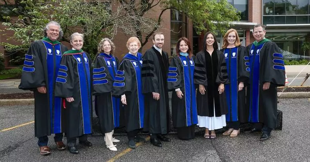 Feinstein Institutes’ Elmezzi Graduate School Honors Next Generation of Researchers at Commencement Ceremony