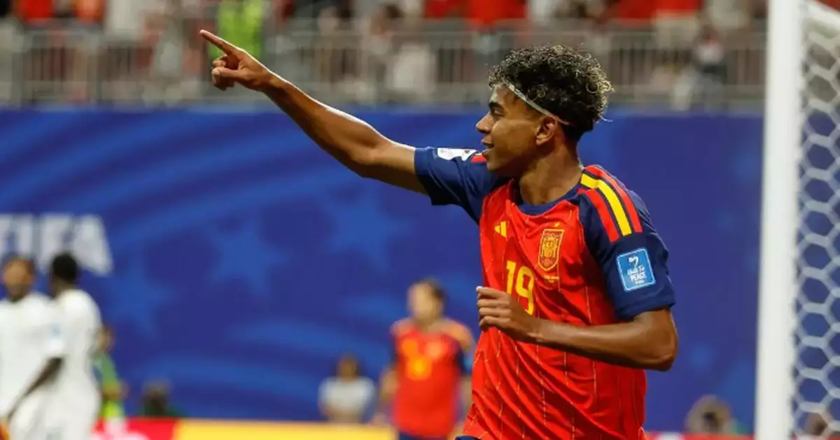 Lamine Yamal scores 10 minutes into his first World Cup start and gives Spain liftoff