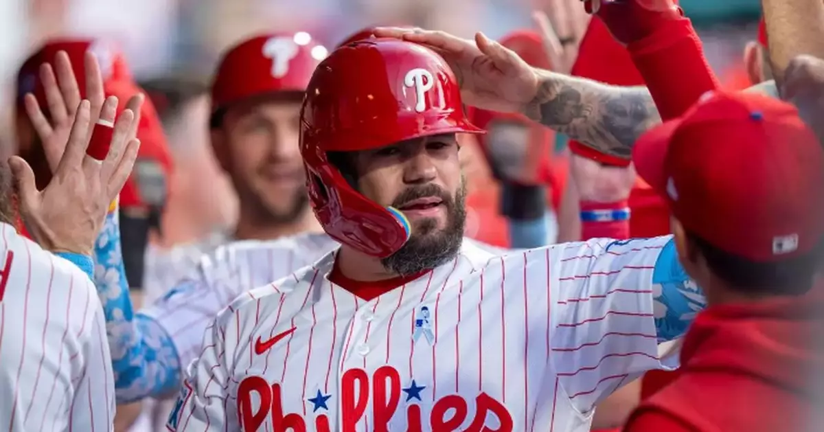Schwarber, Harper homer again as Phillies beat Mets 6-2 to win series