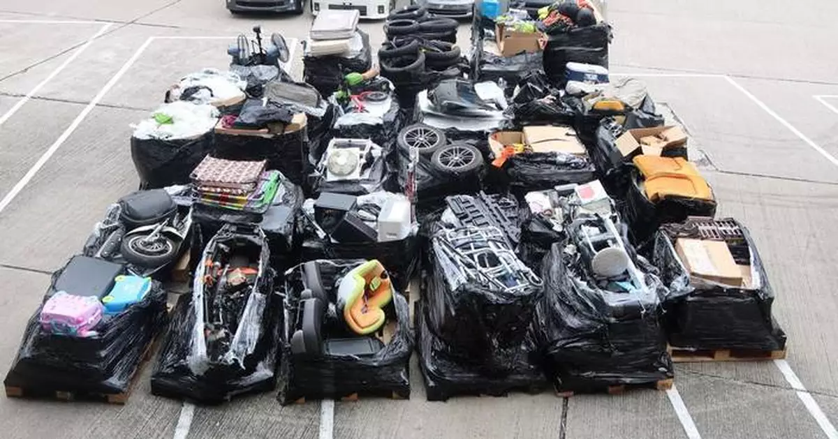 Hong Kong Customs Seizes Suspected Smuggling Goods Worth About $12 Million Involving Ocean-Going Vessels