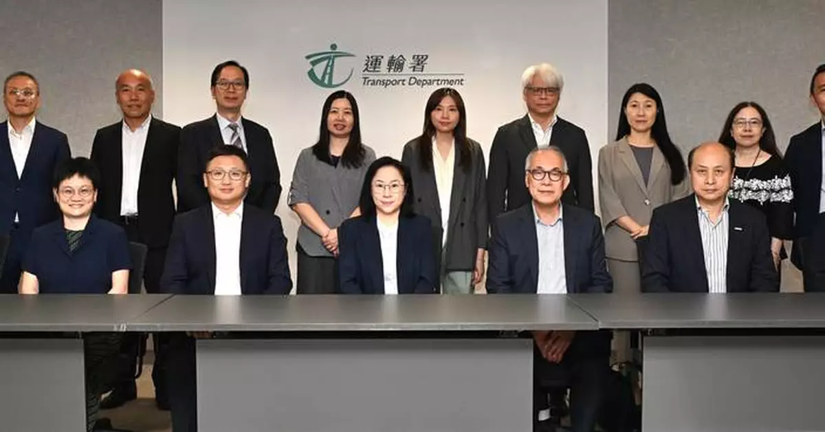 Transport Commissioner Chairs Meeting to Advance Autonomous Vehicle Technology and Public Understanding