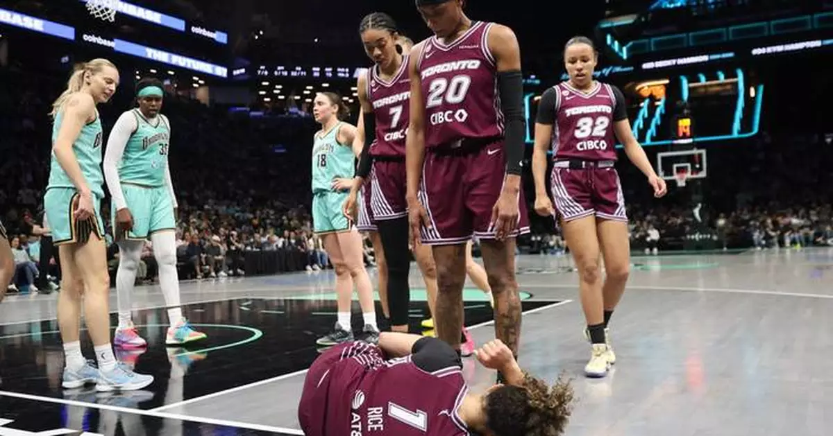 Toronto rookie Kiki Rice limps off late with injury vs New York Liberty, no immediate update