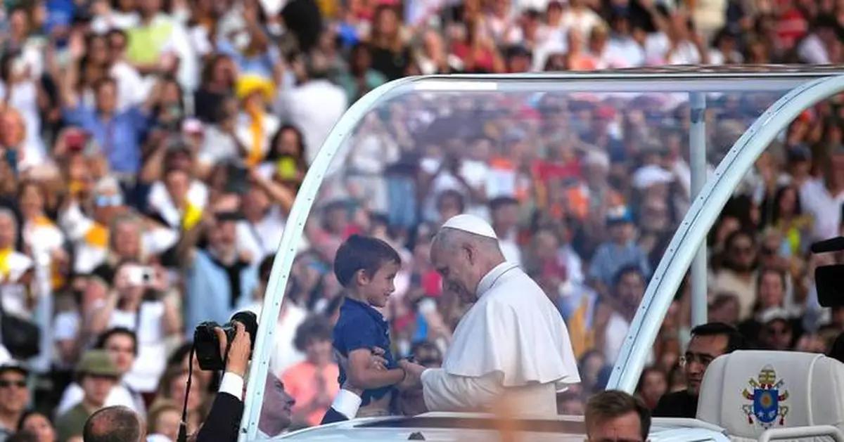 Pope honors Barcelona's sacred monuments on death centenary of Sagrada Familia designer Gaudí