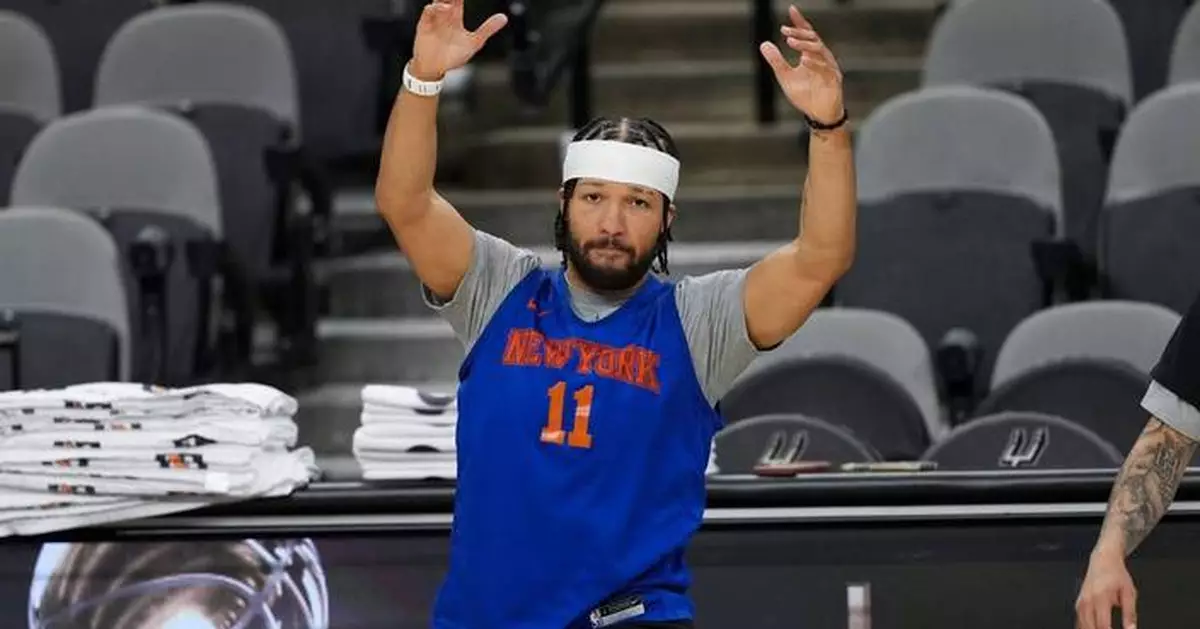 Wemby misses at the end, Knicks beat Spurs 105-104 for 2-0 lead in NBA Finals