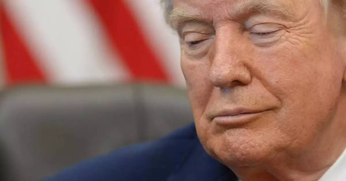 Appeals court says U.S. government can keep collecting 10% tariffs for now