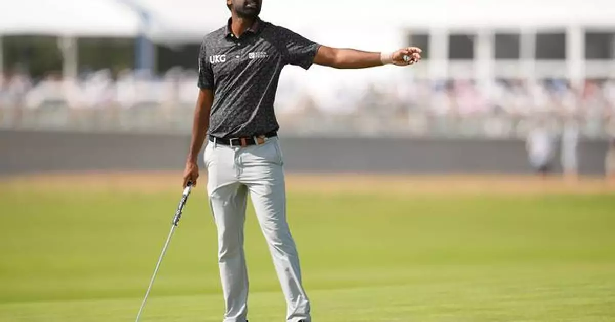 A 'Who's That?' list of dreamers joins Scheffler in 2nd at the US Open, needing to make up 6 shots