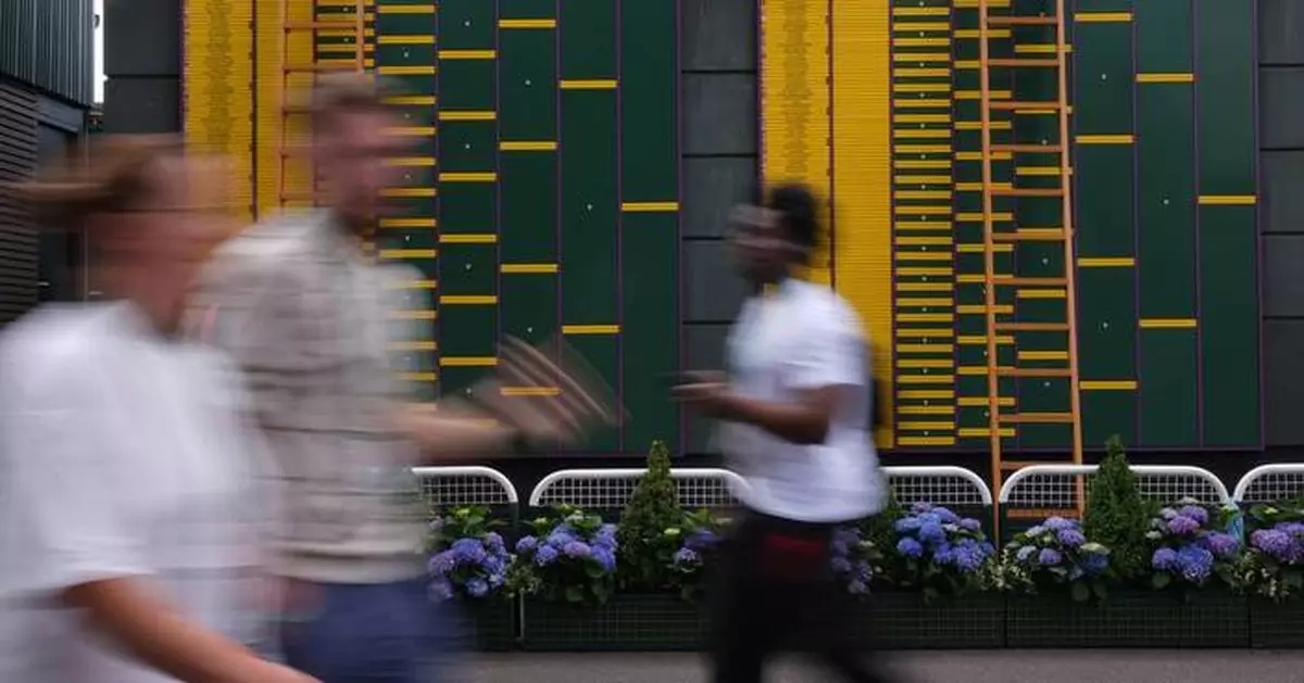 Players at Wimbledon end protest over prize money and will not limit media appearances