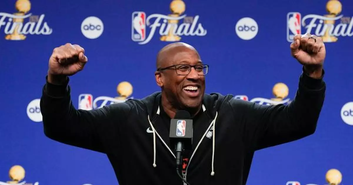 From Ben Stiller to Fat Joe, the Knicks' celebrity fans get to work at NBA Finals practice