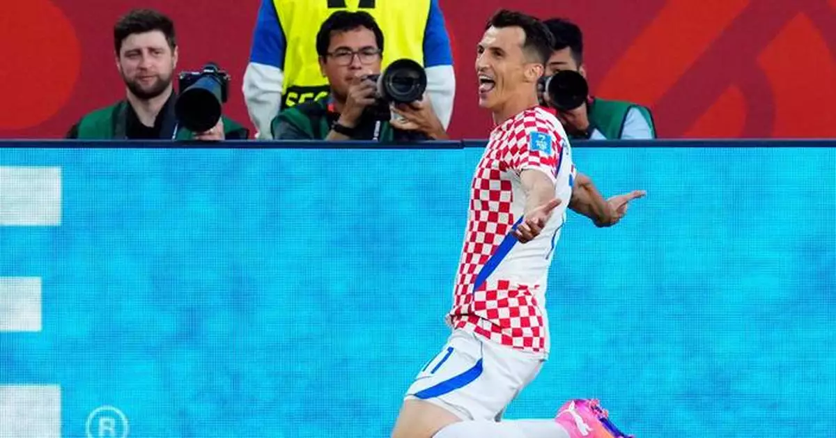 Croatia stays alive for World Cup knockout round and eliminates Panama with 1-0 win