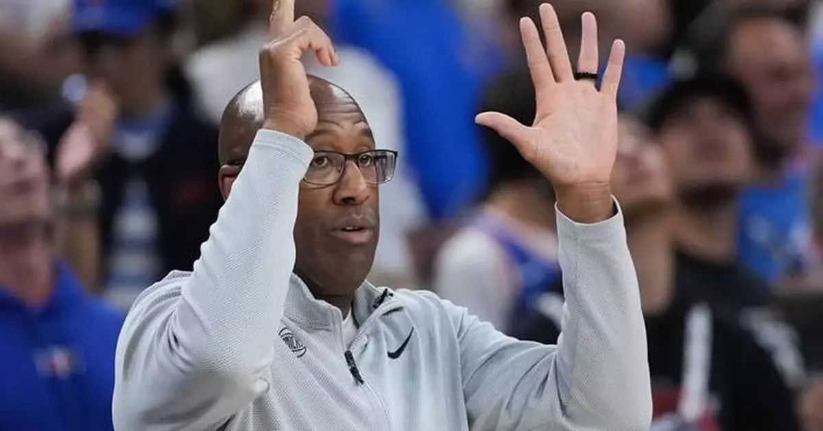 Knicks coach Mike Brown again finds himself reveling in a long playoff win streak