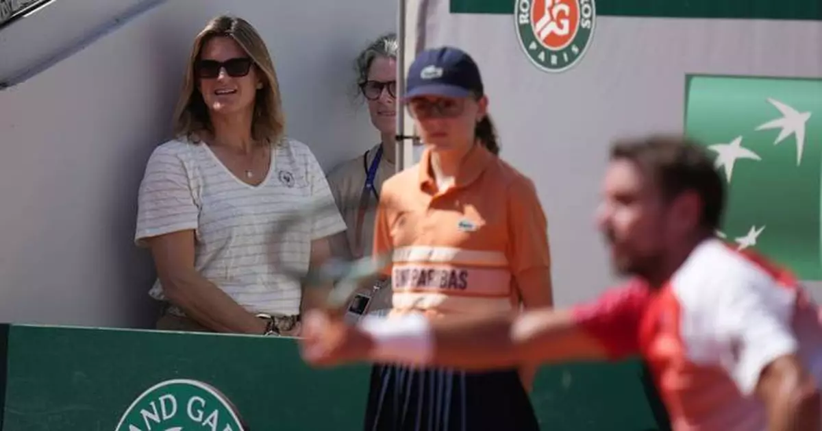 French Open chief Mauresmo backs human judgment after Ruud line-call controversy