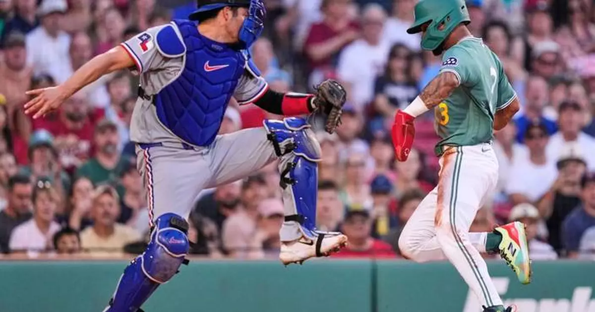 Rafaela powers Red Sox to 10-1 rout of Rangers as Gray shines on mound
