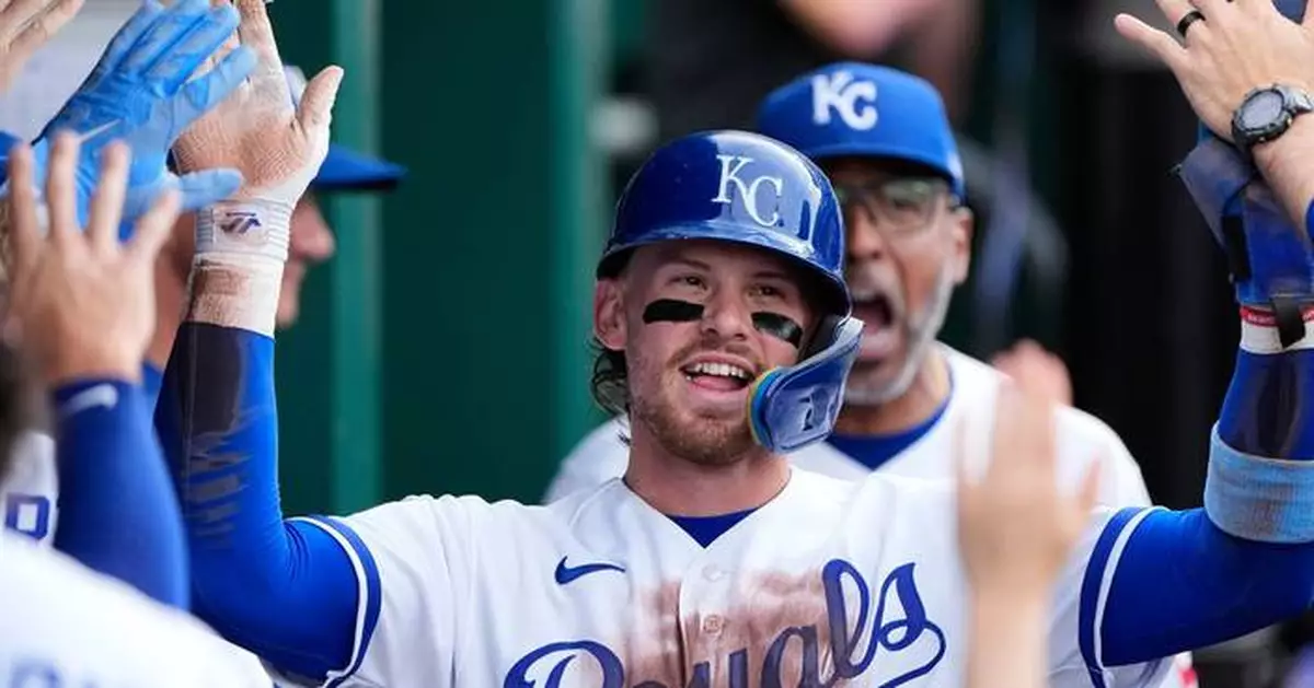 Bobby Witt Jr. homers before leaving with knee injury in Royals' 14-6 win over Cardinals